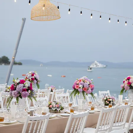 Torbahan Boutique Hotel & Beach Club 3*