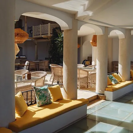 Torbahan ホテル トルバ