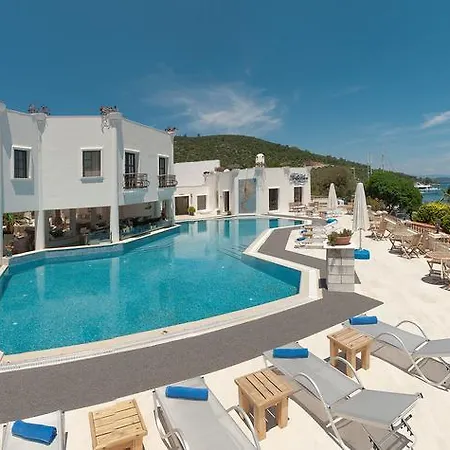 מלון Torbahan 3*