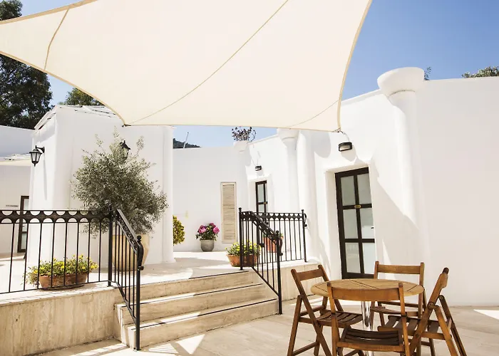 Hotel Torbahan Torba